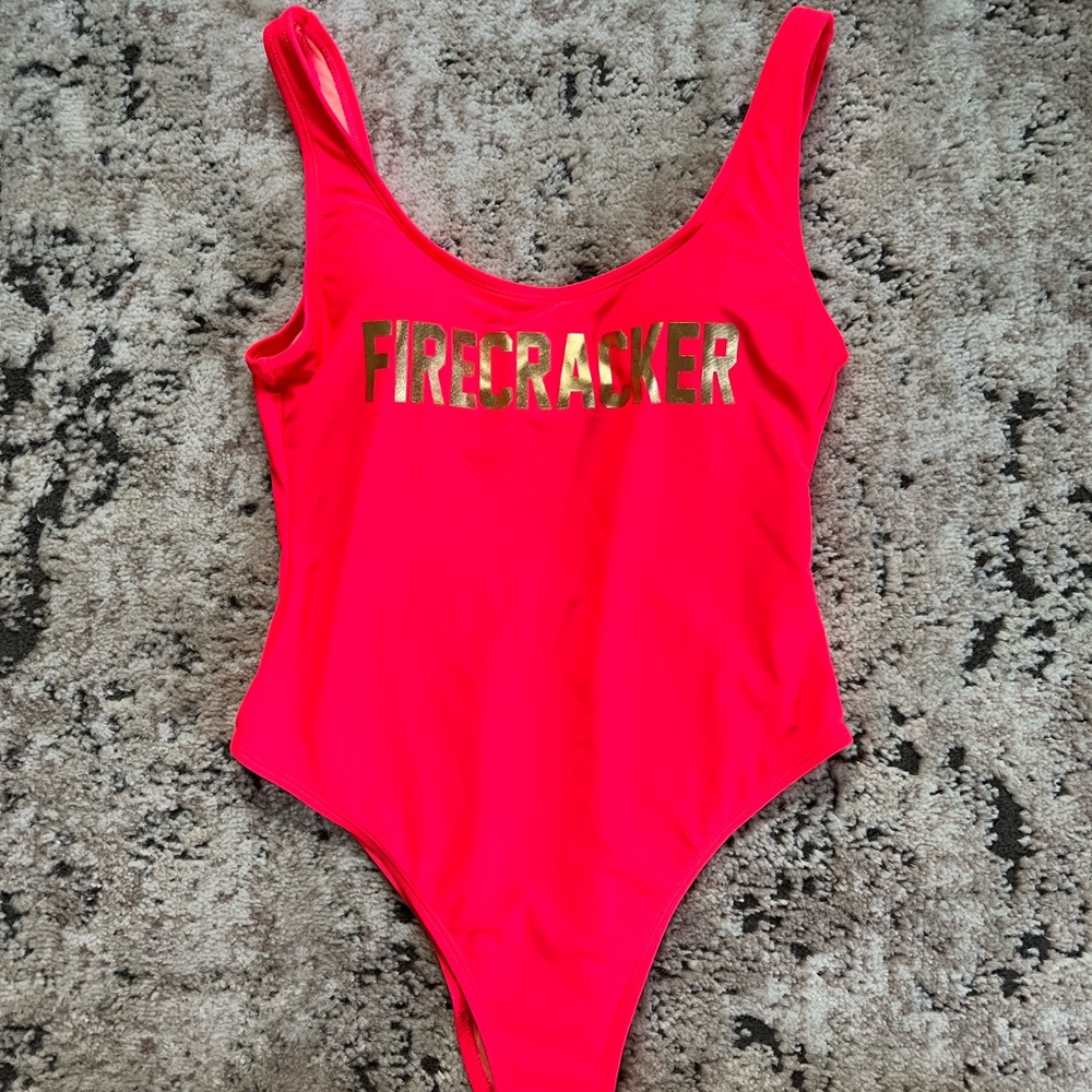 ONE PIECE SWIM